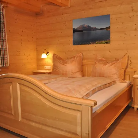 Baenklingerhuette アパート シュラートミンク